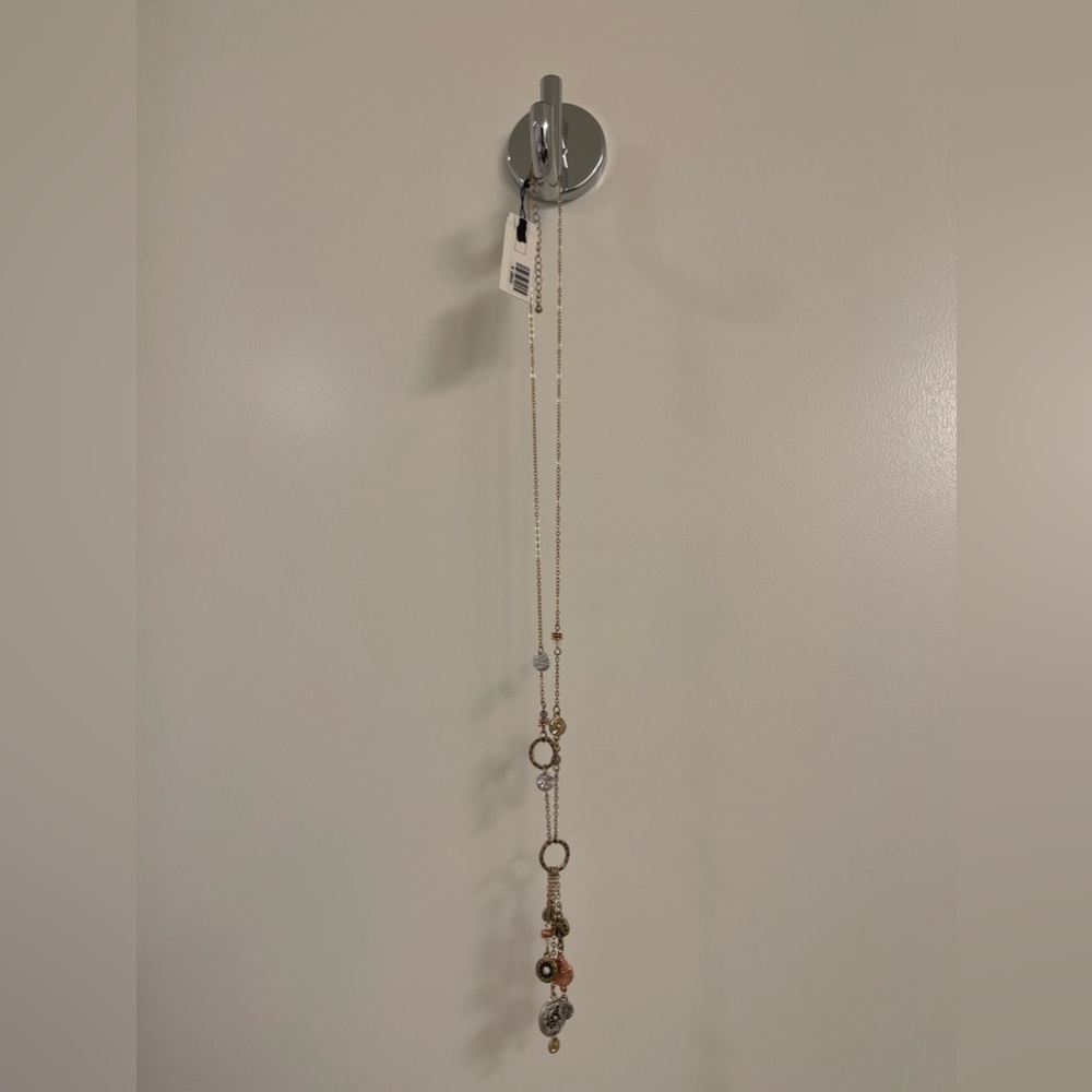Necklace with charms. New with tags. - Picture 4 of 9